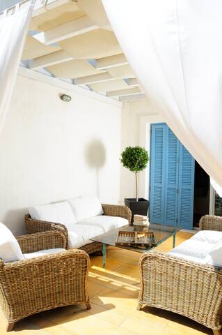 Villa Helias 4Bed Lux Retreat, Private Pool, Gym gallery image 5