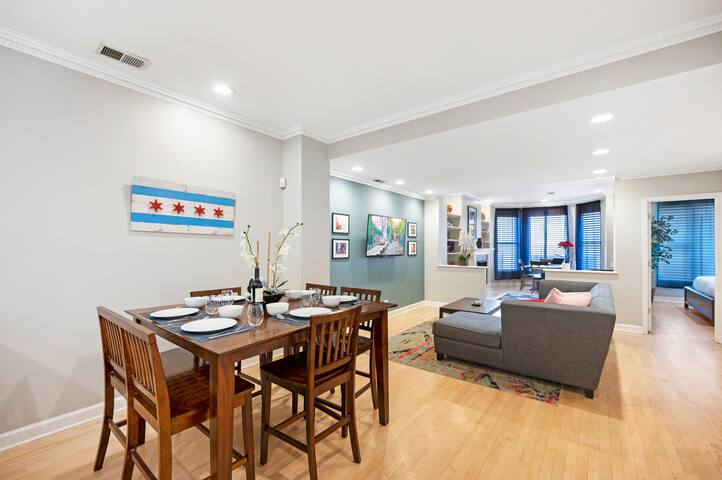 City Center Oasis: 3BR/2BA✔︎ Patio✔︎ Parking(2x) ✔︎ gallery image 4