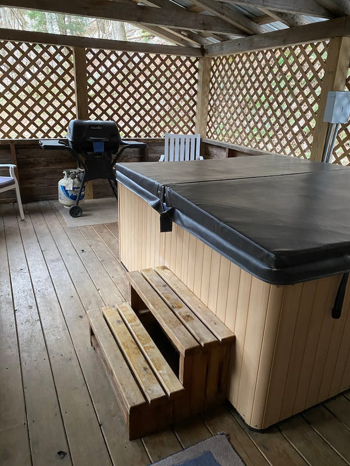 Ruckman Cabin Cabins for Rent in Marlinton, West Virginia, United