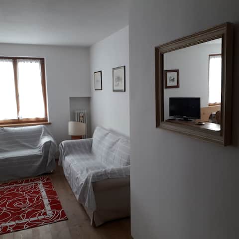 Annuncio Airbnb popolare: Cozy apartment just steps from the Center a Cortina D'ampezzo