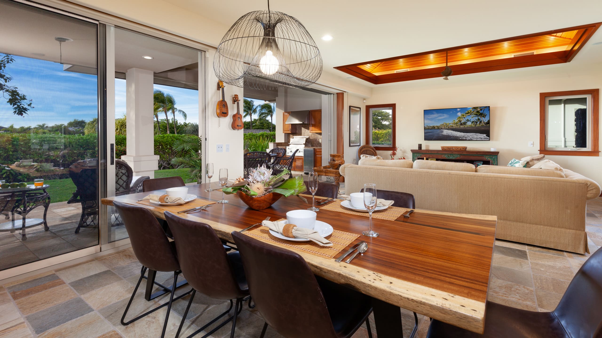 Home in Waimea · ★4.96 · 3 bedrooms · 5 beds · 3.5 baths - Image 11