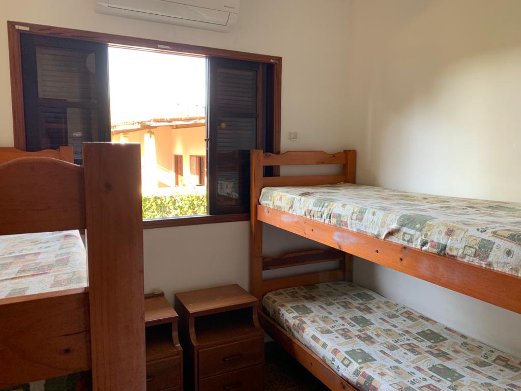 Стая, оборудвана с двуетажни легла, без звук, дрешник, климатик и вентилатор.