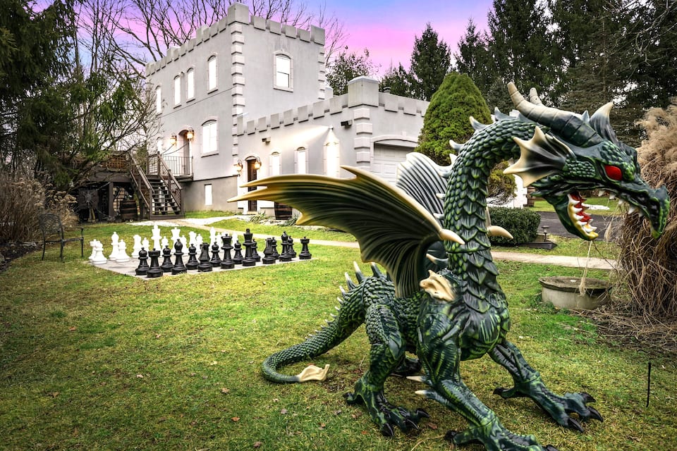 Castle Vacation Rentals | Airbnb