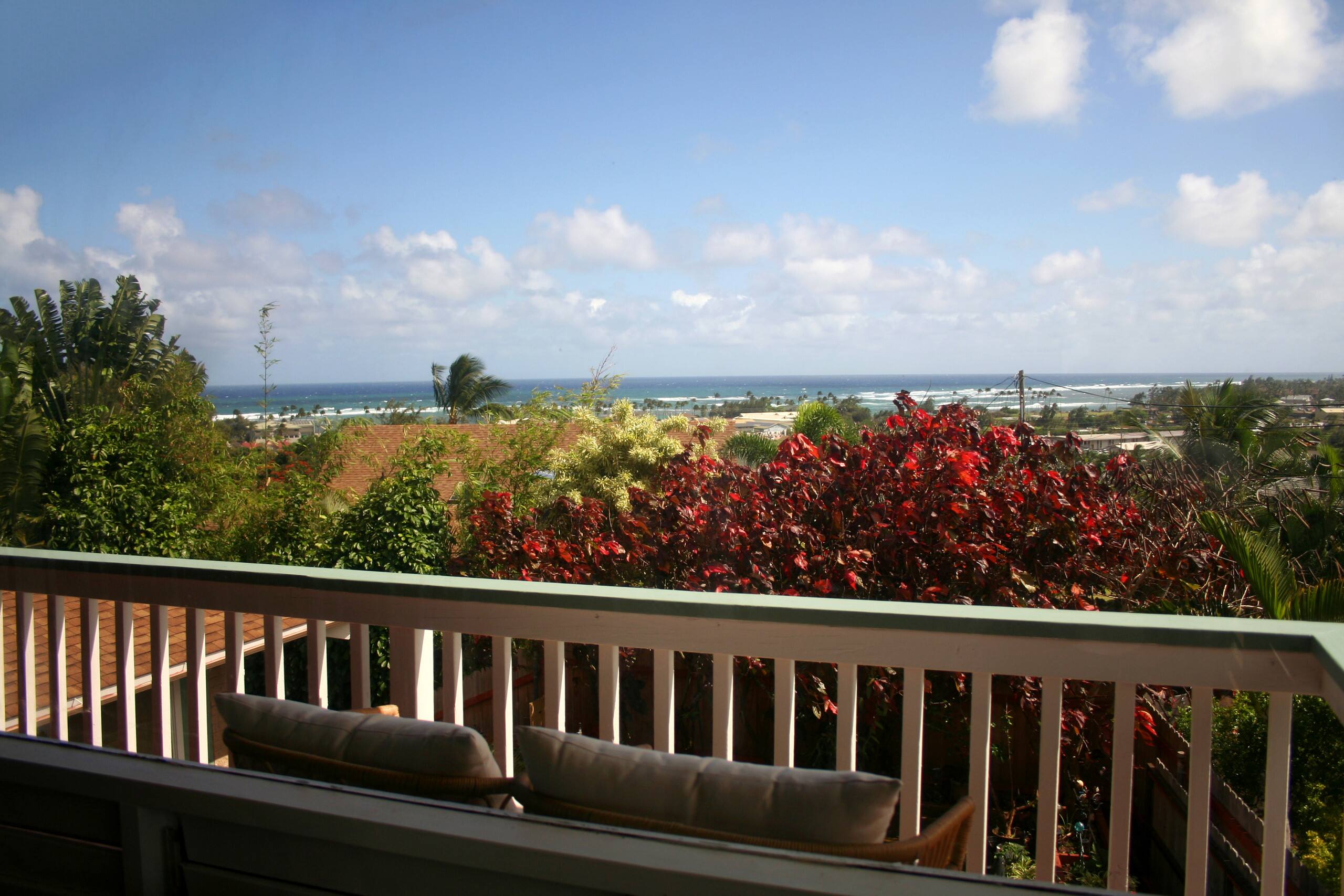Panoramic Ocean View Studio, Permitted by Kaua‘i - Photo 2