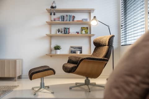 Top performing Airbnb: Large apartment in city center in Keskusta