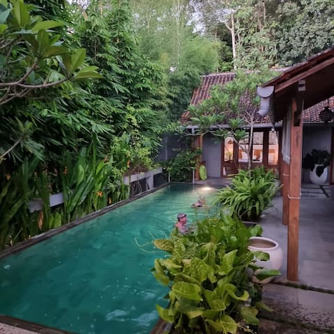 Luxury Joglo Heritage Villa w/ Private Pool