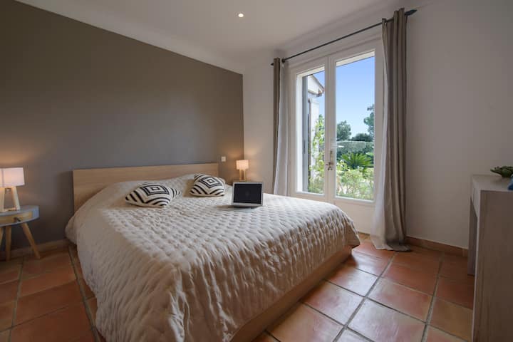 საძინებელი 3