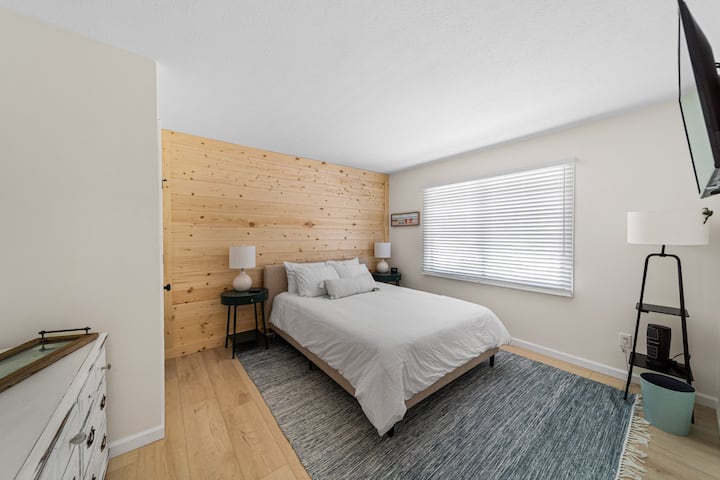 主楼层卧室（标准双人床）