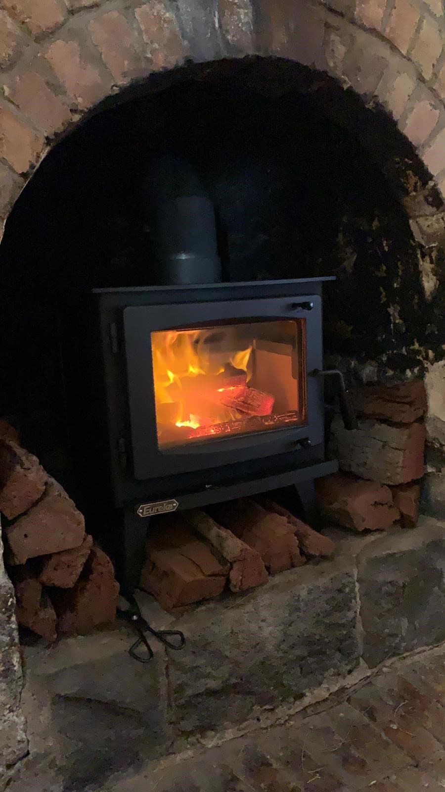 Successful Airbnb property: Relaxing 1850's Goldie's Cottage in Port Fairy