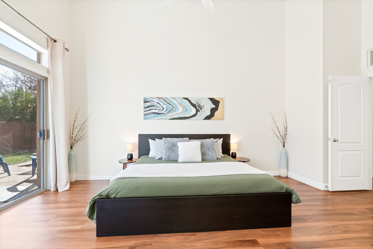 Chumba kikuu cha kulala: Kitanda aina ya California King