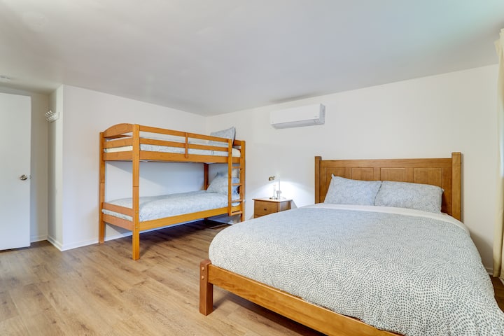 غرفة نوم بمستوى منخفض