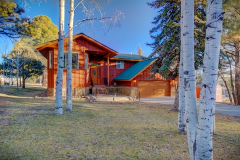 Morningwood Lodge, on golf course/hot tub