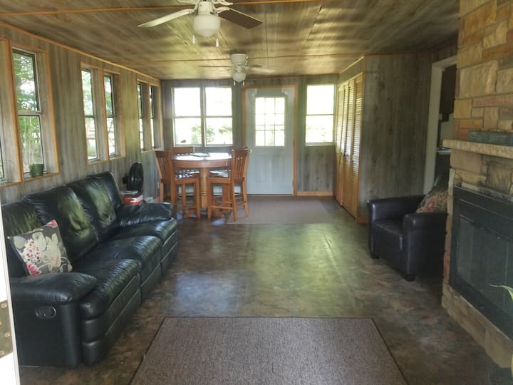 Black Bear Camp Near Ssrt Trailhead And Penn State - Black Moshannon State Park, Philipsburg
