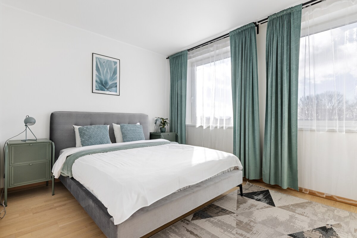 Roheline tuba / Green master bedroom