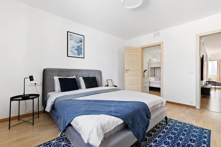 Sinine tuba / Blue sea master bedroom