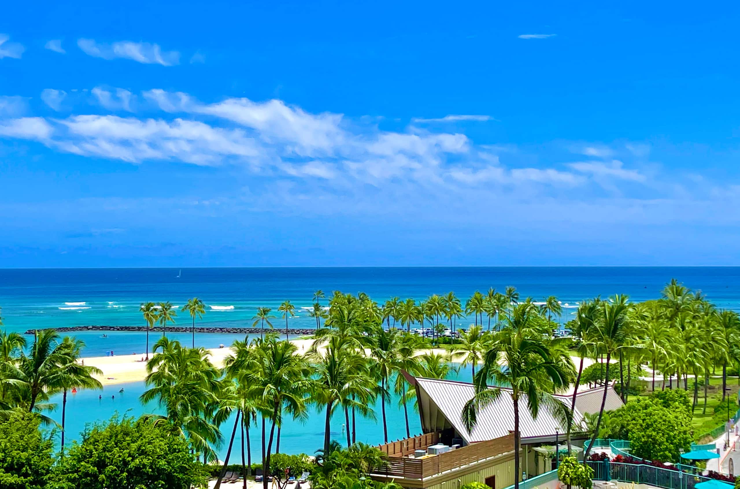 Condo in Honolulu · ★4.98 · 1 bedroom · 3 beds · 1 private bath - Image 29