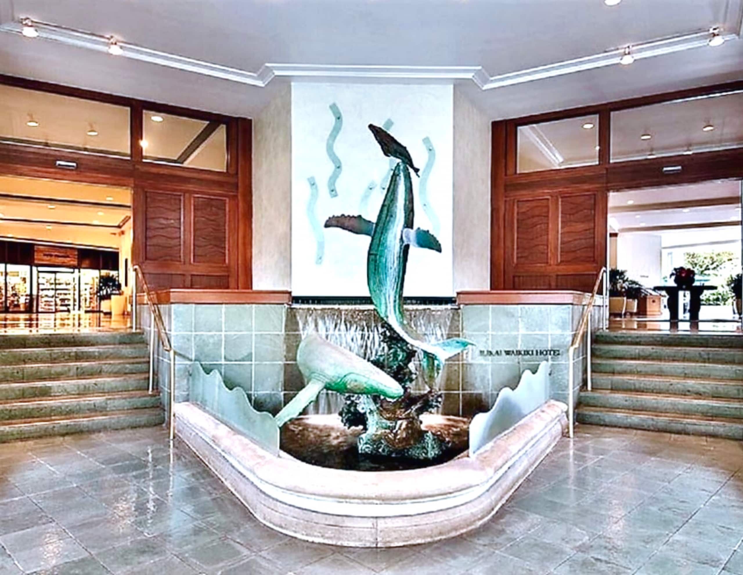 Condo in Honolulu · ★4.98 · 1 bedroom · 3 beds · 1 private bath - Image 19