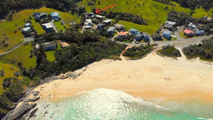 Blueys South – Architectural Oasis Family Friendly gallery image 3