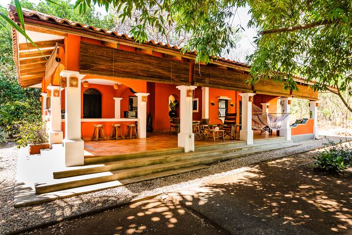 Villa Luna Grande Authentic Costa Rican Experience