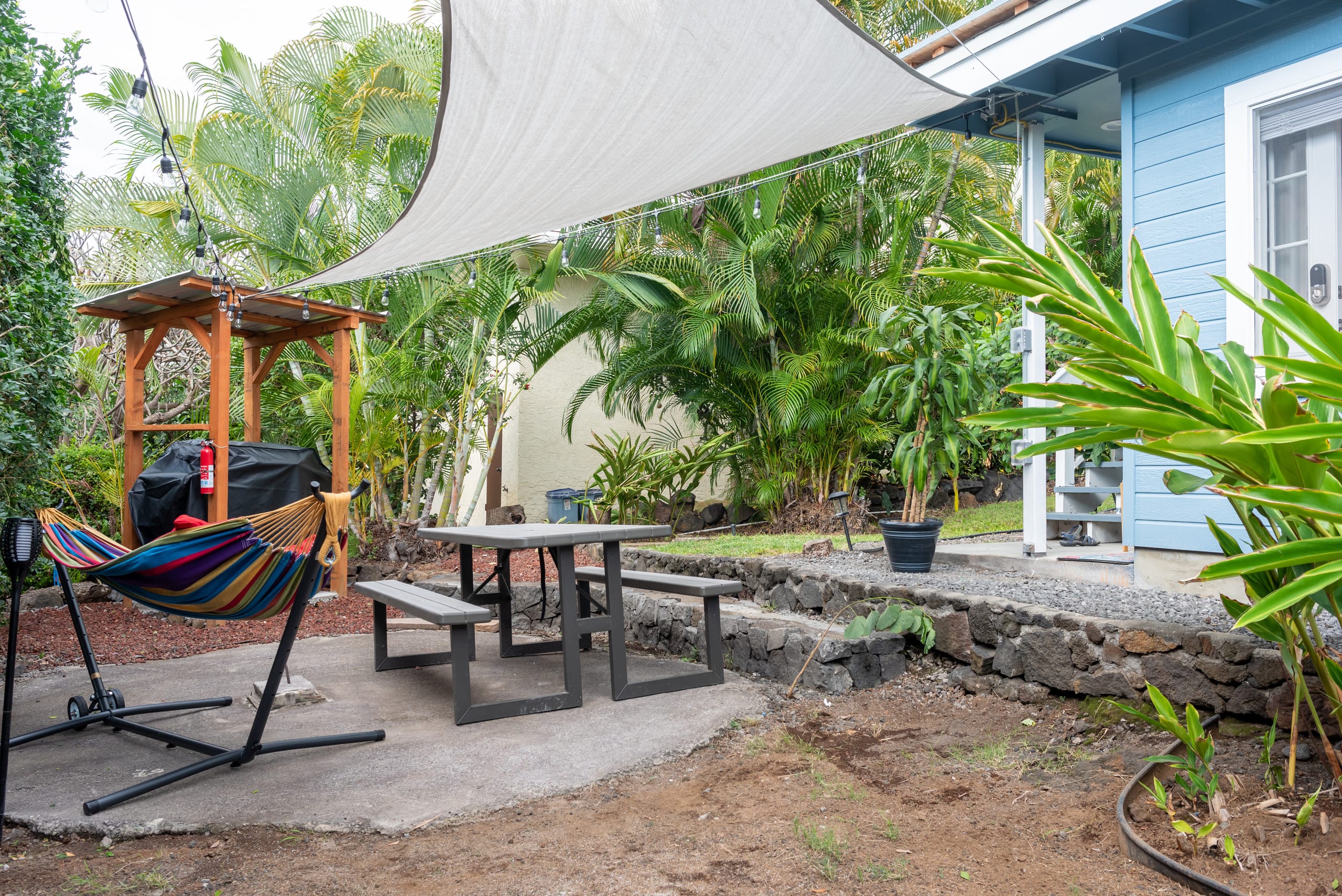 Guesthouse in Kailua-Kona · ★4.95 · 1 bedroom · 3 beds · 1 bath - Image 1