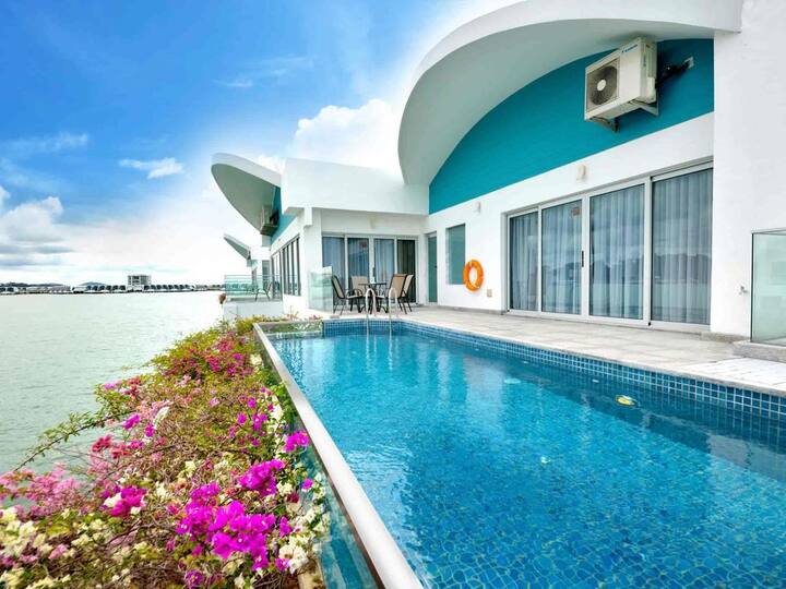 Kuala Sungai Baru Holiday Rentals Homes Malacca Malaysia Airbnb