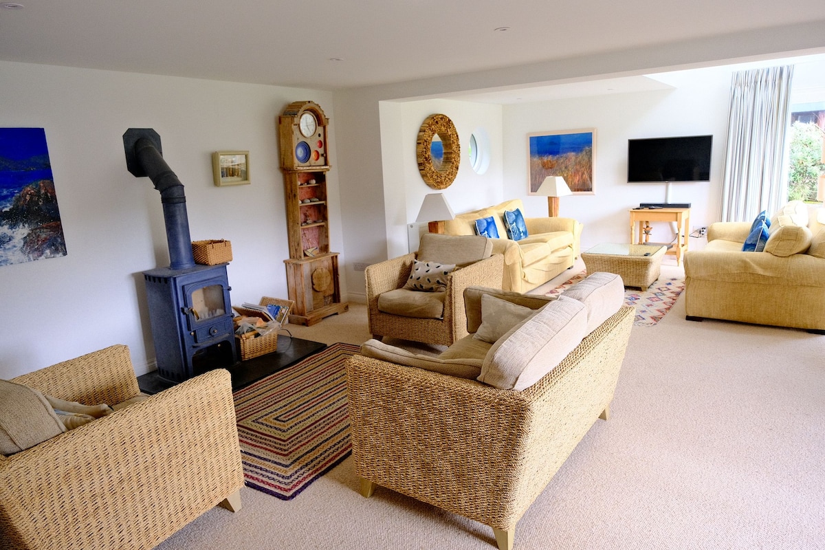 Successful Airbnb property: Beach and Walking in Cornwall in St. Gennys