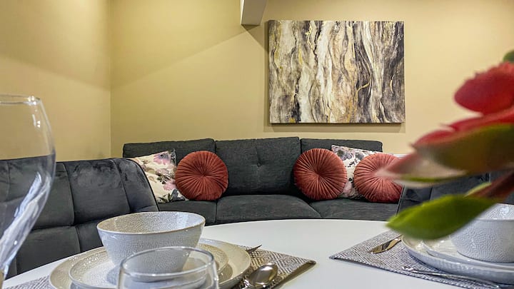 Velveteen 9 - Stay In Style! - Blackpool