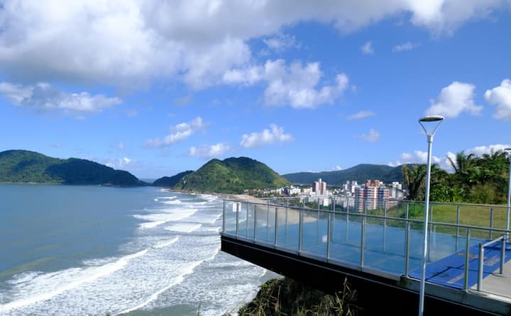 ÓTima Localização Praia Tombo. - Guarujá