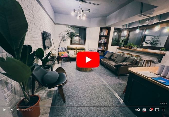 MRT30secSoldier Culture7room private blue line