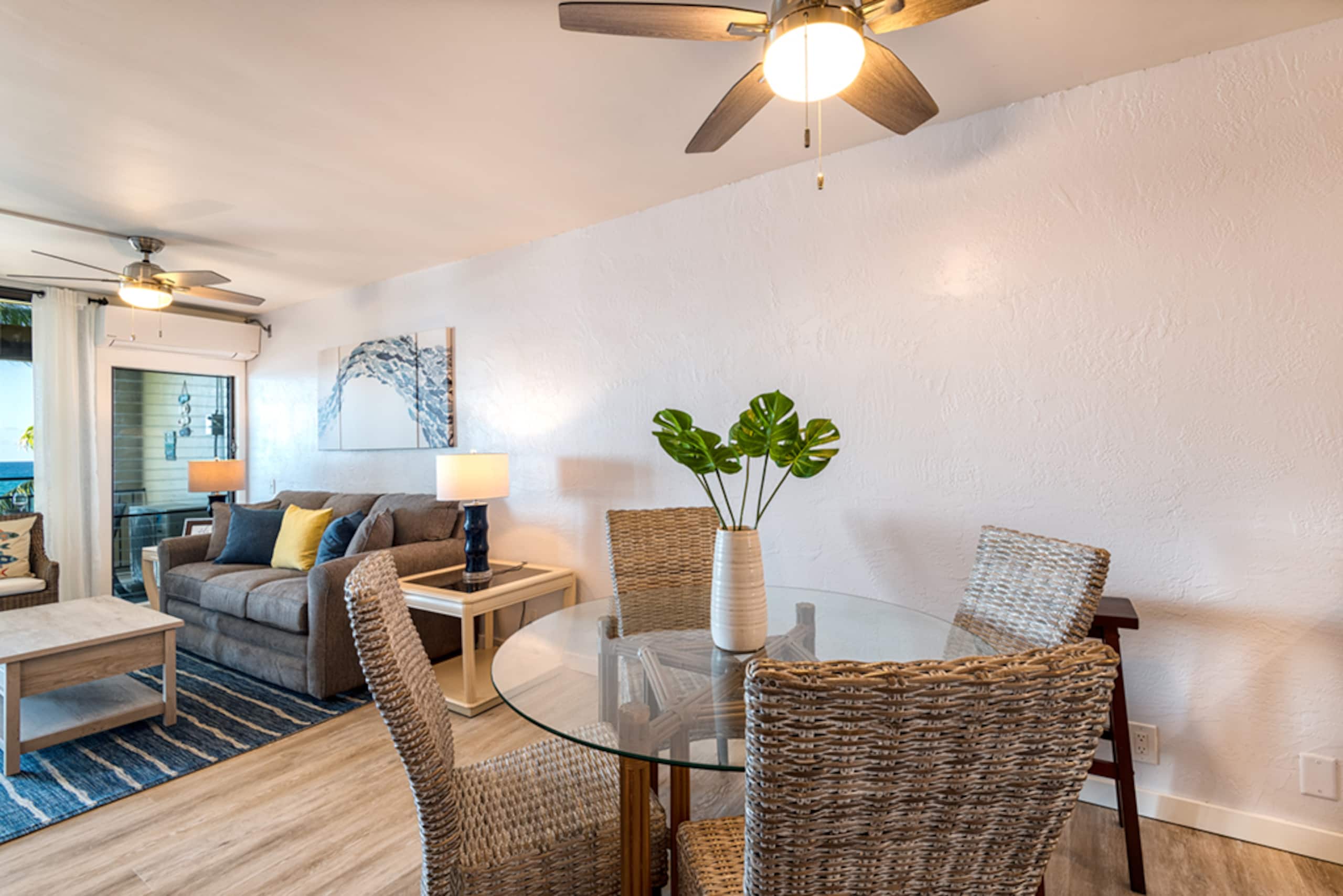 Condo in Kailua-Kona · ★4.86 · 2 bedrooms · 3 beds · 2 baths - Image 3