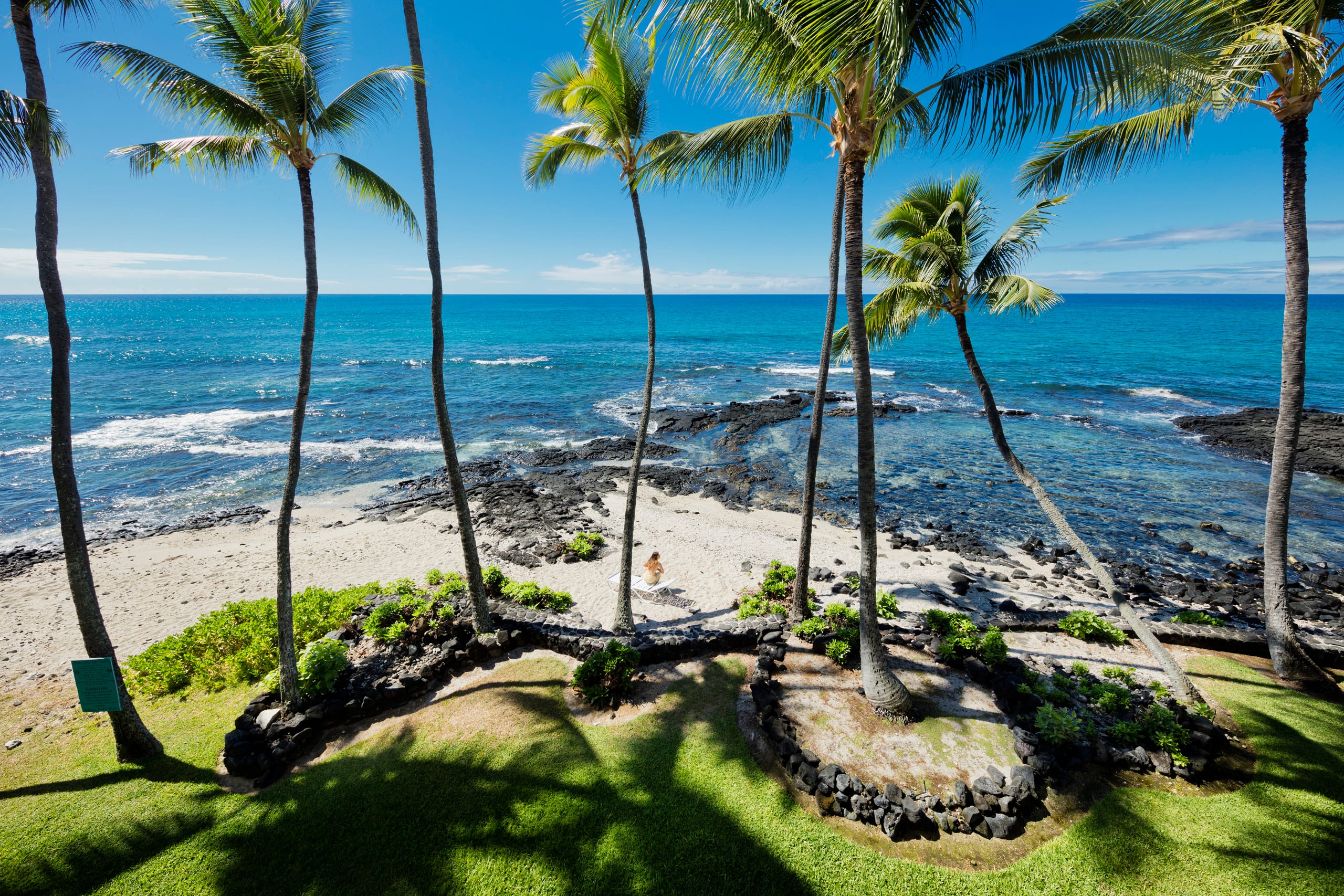 Condo in Kailua-Kona · ★4.86 · 2 bedrooms · 3 beds · 2 baths - Image 10