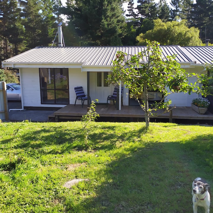Akatarawa Valley and River Retreat Guest suites for Rent in Upper Hutt, Wellington, New