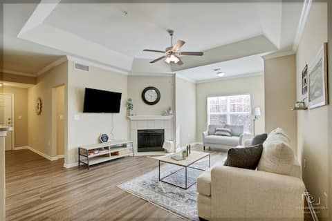 Relaxing Escape near Frisco! Shop, Explore, Swim!