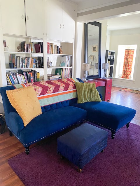 Etna 3bed | Walkable | Stocked kitchen | Laundry