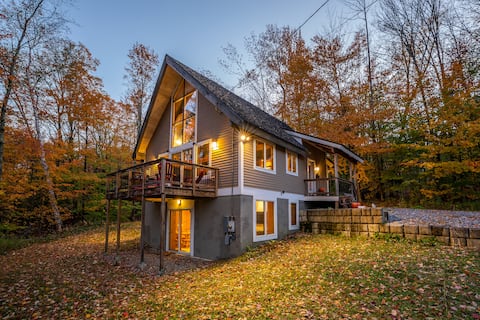 Private Ski Cabin On Okemo Mt. With New Hot Tub!