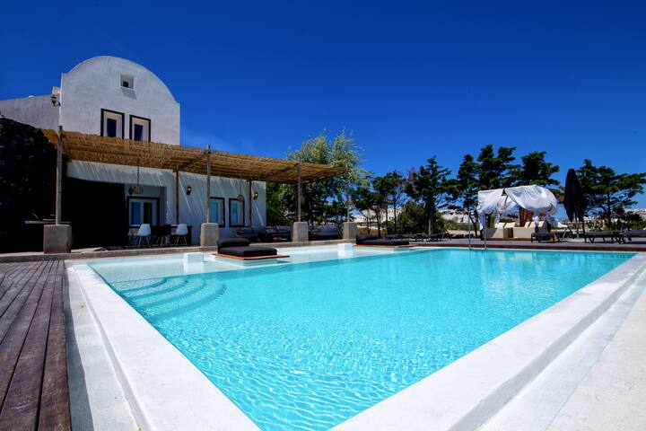 A&V SeaView 4B Villa-Private pool, Breakfast incl. gallery image 3