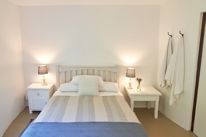 Спална соба 2 Дупли кревет, фиоки