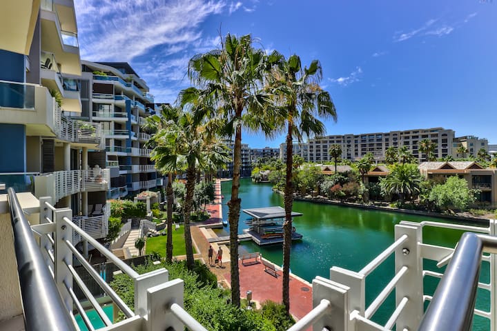 2 Bedroom second fl Apartment-Marina Residential