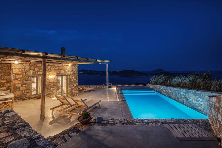 Infinity Villa, luxury house with stunning view gallery image 5