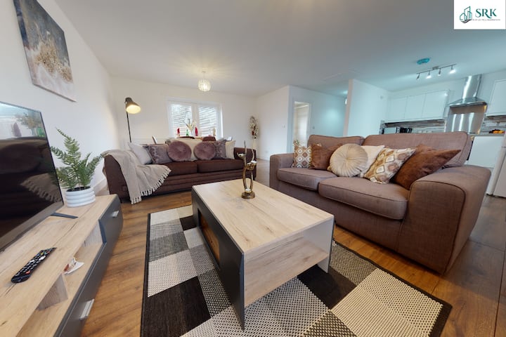 Step Free | 2 Bed | 2 Bath | Parking - Peterborough