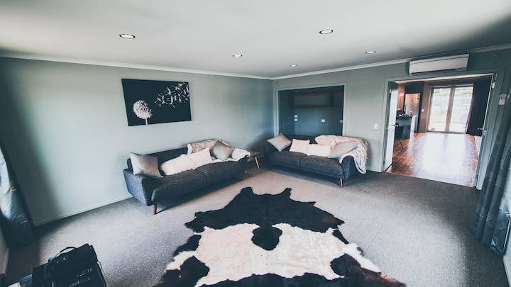 Albert Drive Retreat - Central Otago Bliss - Clyde