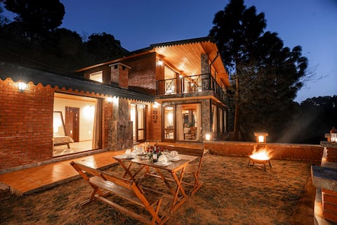 3BR|Luxury Pool|StayVista| The Winter Line@Kasauli