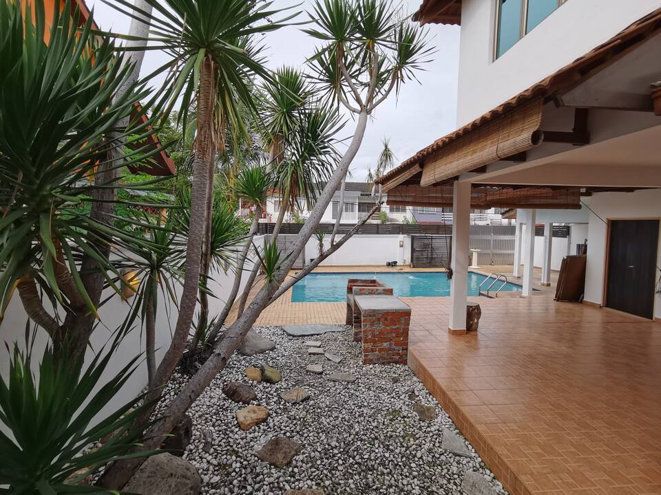 Vale-Pine Villa Kajang