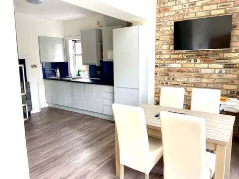 3 Bedroomed semi detached house 