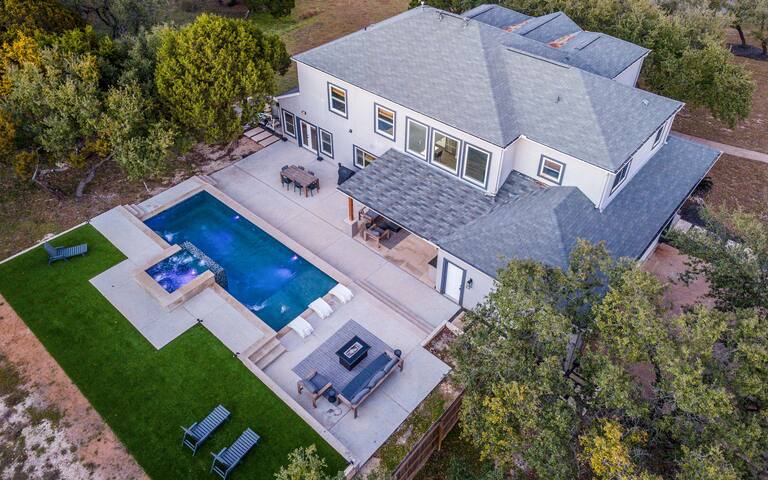 6 Bedroom | Sleep 20 | Pool | Hot Tub | Pool Table gallery image 2