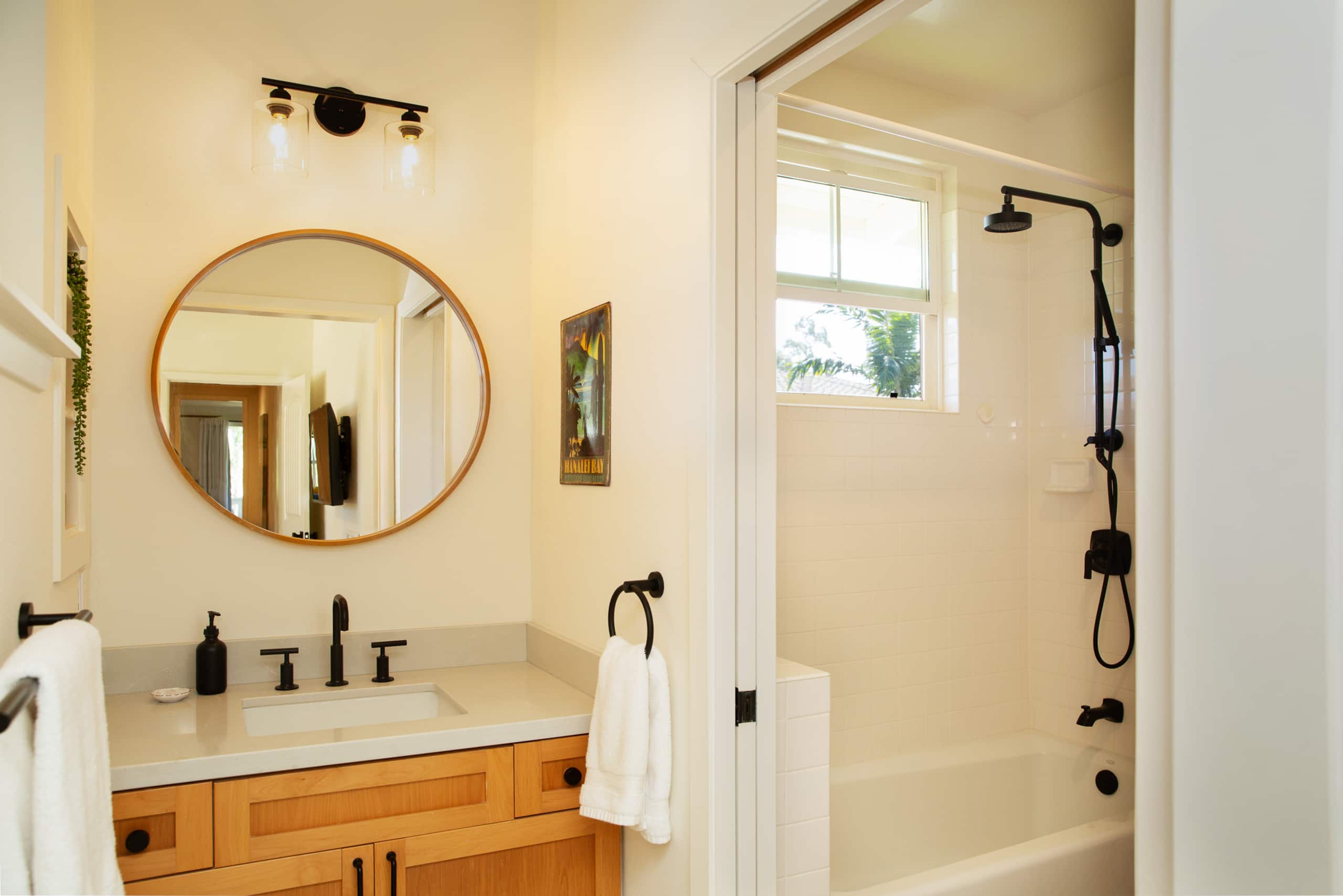 Townhouse in Princeville · ★5.0 · 3 bedrooms · 3 beds · 2.5 private baths - Image 15
