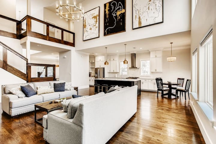 Luxury 5BR Uptown/Downtown in the Heart of Dallas