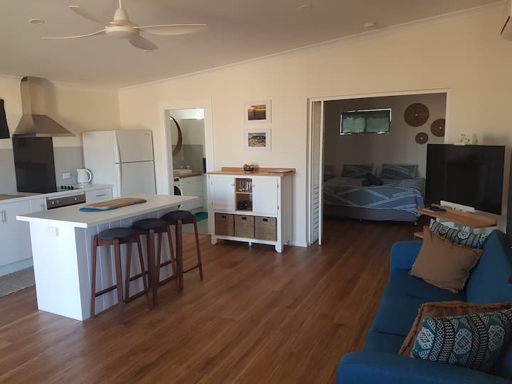 Sunset Beach Guesthouse - Geraldton