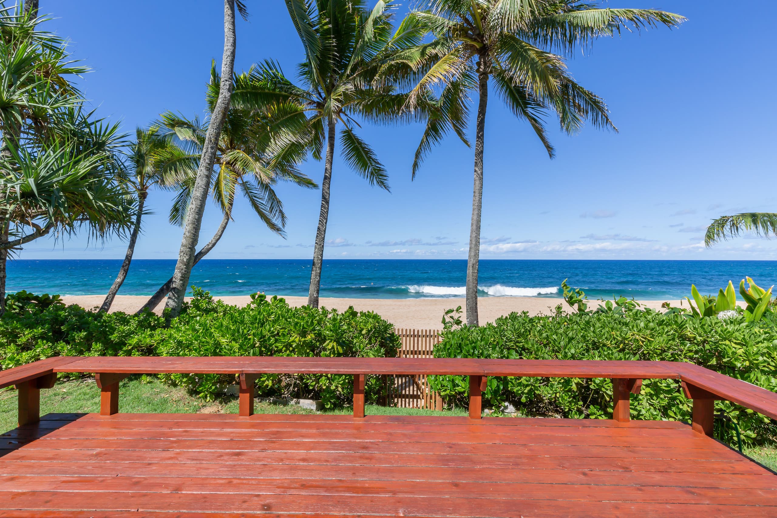 Absolute Beach front home Log Cabins Surf break - Photo 19