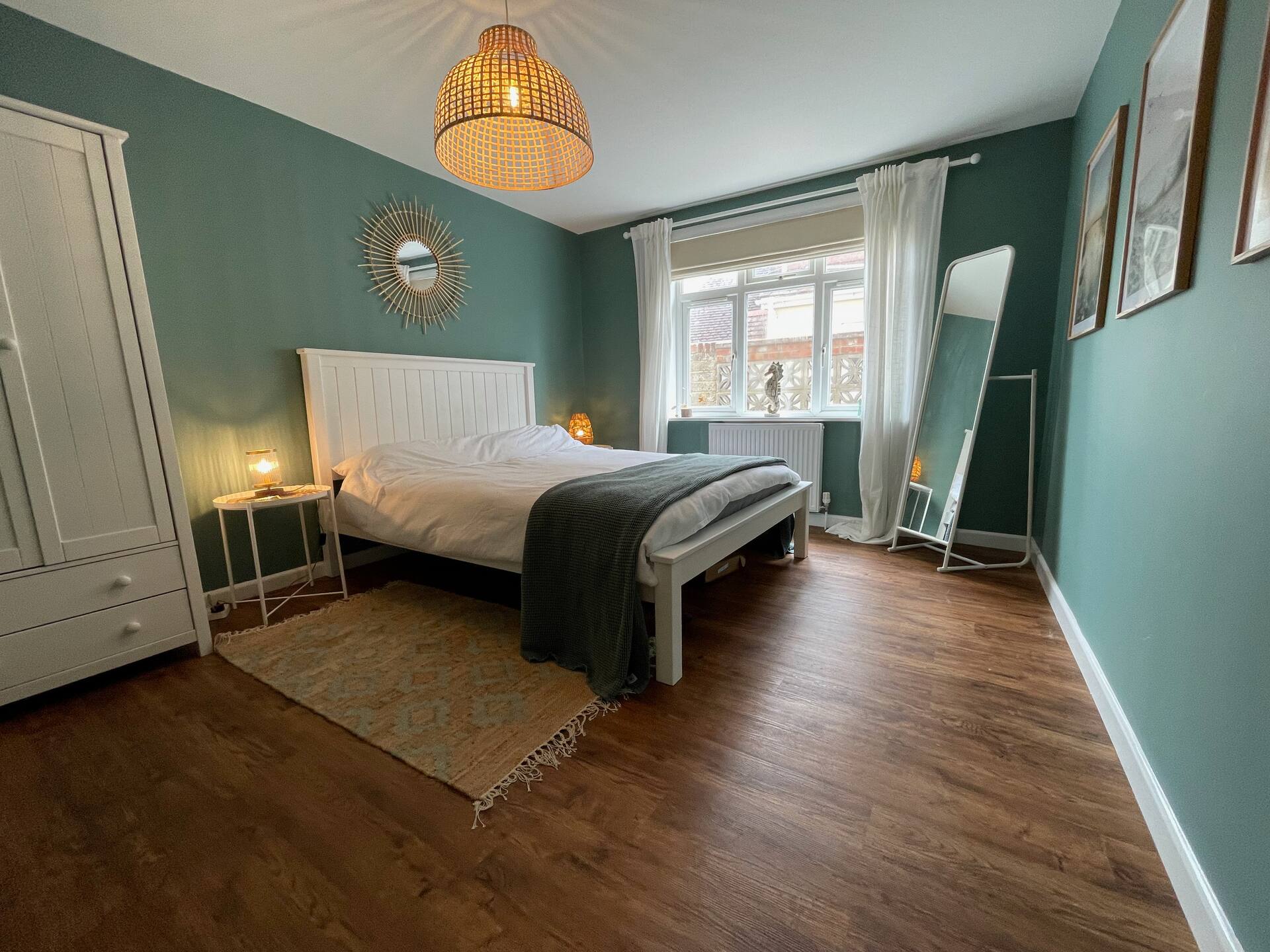 Seaview dog friendly ground floor flat 1 min to beach sleeps 4 — photo 3